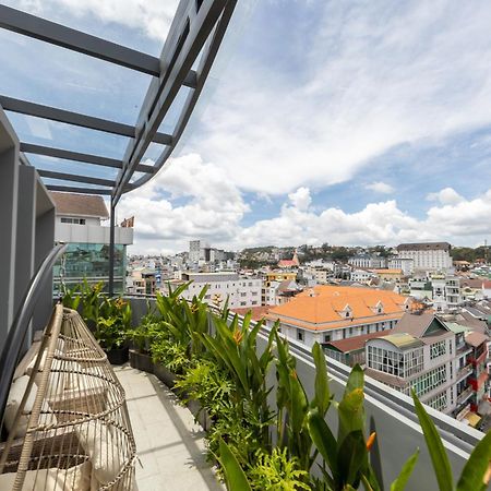 Ttr Central Apart Hotel Da Lat Exterior photo